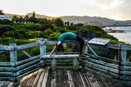 Backbending at Boulder Beach South Africa | Yoga all over the world| Asian Female Traveller | Adventure/ Outdoors