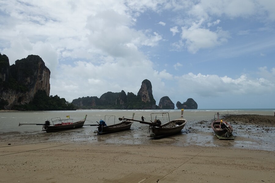 DSC096341 e1445536580332 Lydiascapes Rock Climbing in Krabi