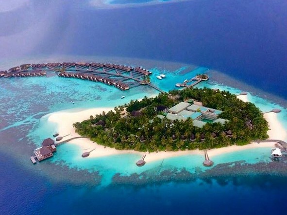 Seaplane view of W Maldives ( Photo credited to Chunky Matthew)