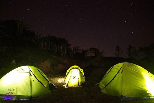 camping under the stars in the village at Philippines | Grand Cordillera
