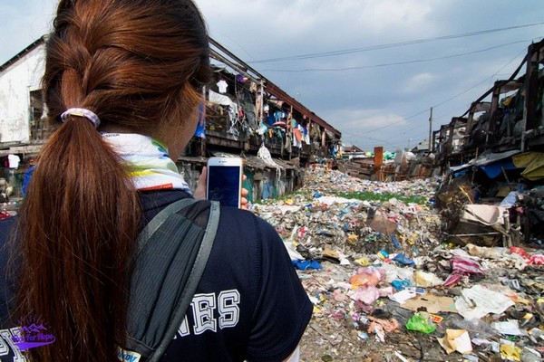 Wanting to help the residents of the Happyland Tondo slums in philippines