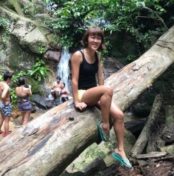 Posing by the fallen trunk near the Asah waterfall. Feeling too cold to play in the icy water, so just chilling around looking pretty instead