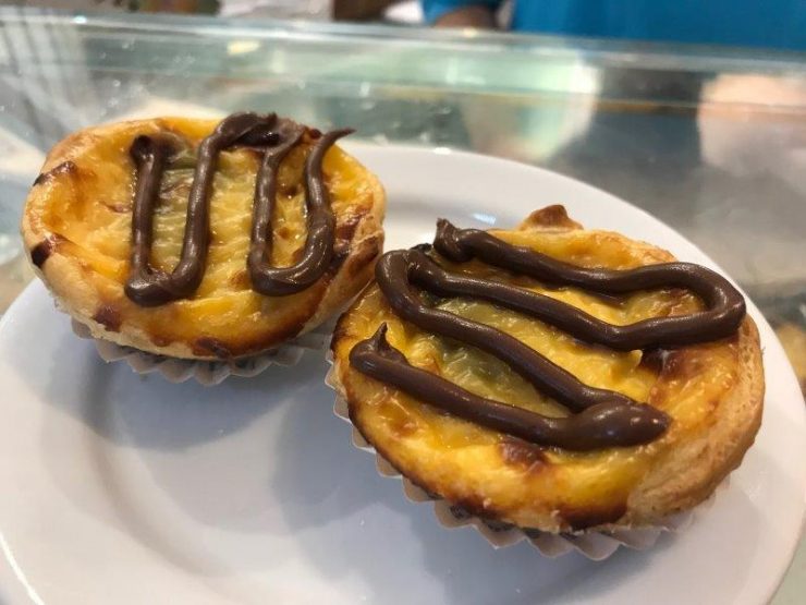 Chocolate Egg Tarts..with Nutella. I love it!!!