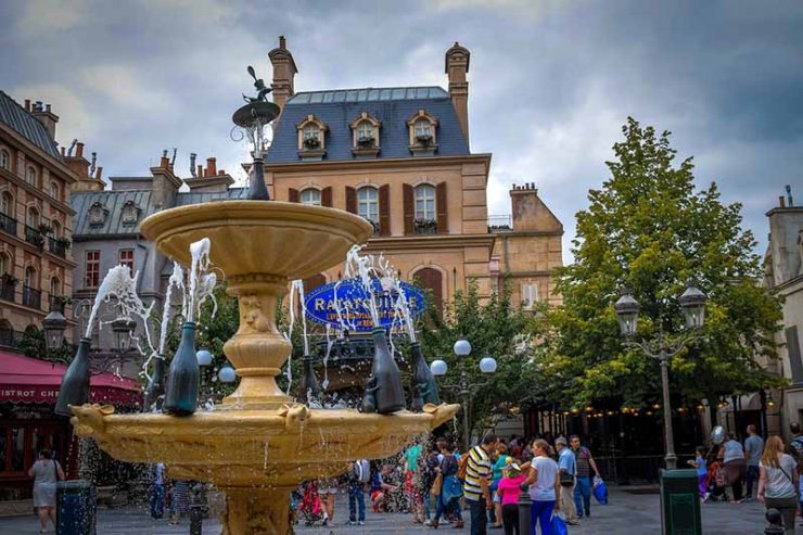 Champaign fountain, Disneyland | Top Hen Parties Holiday Destinations
