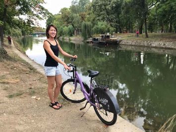 Biking on the bank of Bega