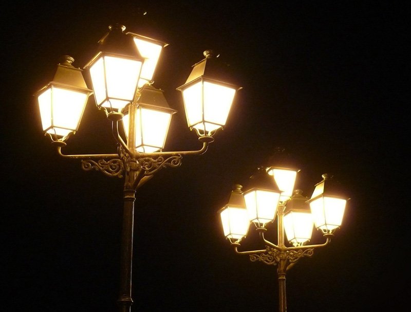 Street lamp
