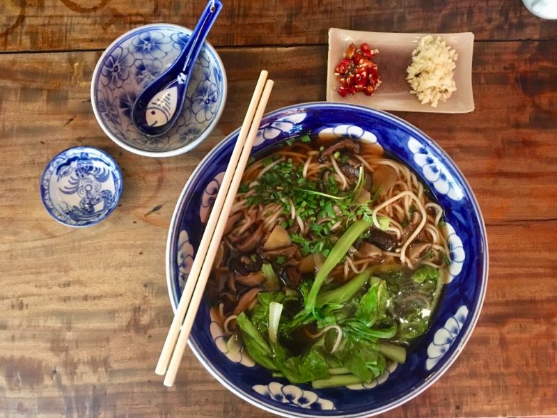 7Io1VL8MQuaCCeYDfLKTg thumb 197c 1 The Ultimate Guide to the 31 Best Vegetarian Restaurants in Phnom Penh