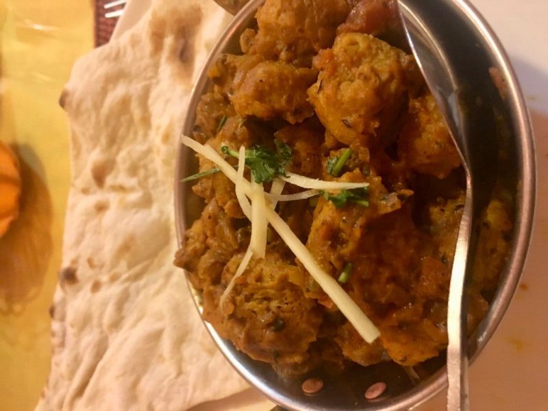 Masala curry and naan bread