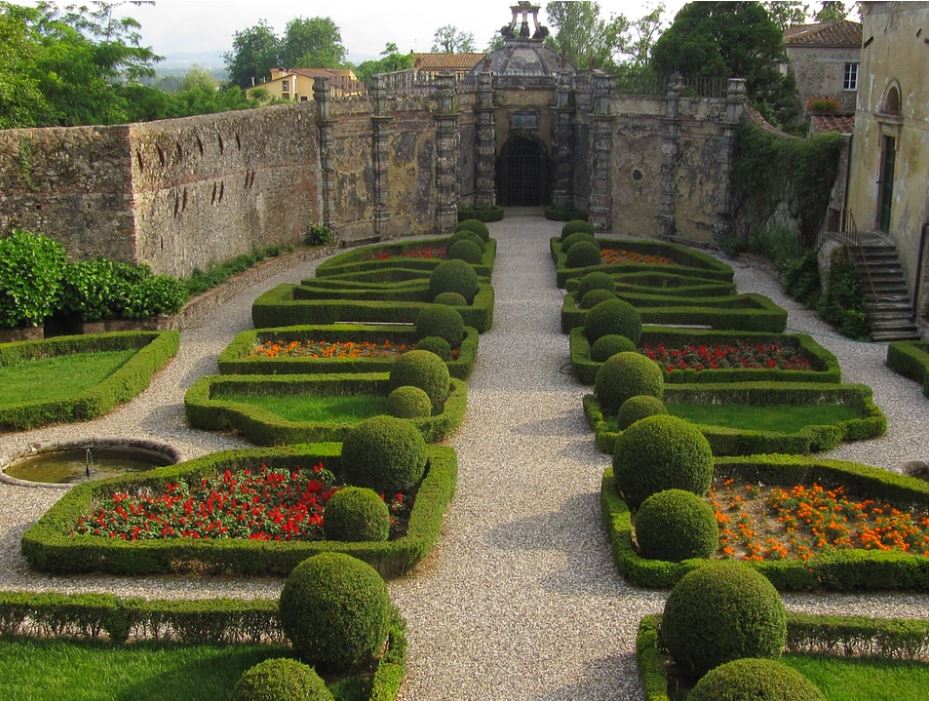 tuscc tuscc 5 Most Amazing Historic Villas in Tuscany Italy to Visit