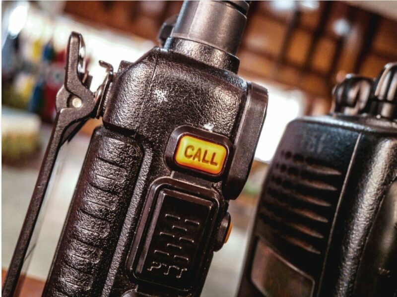 handheld transceiver HT walkie talkie