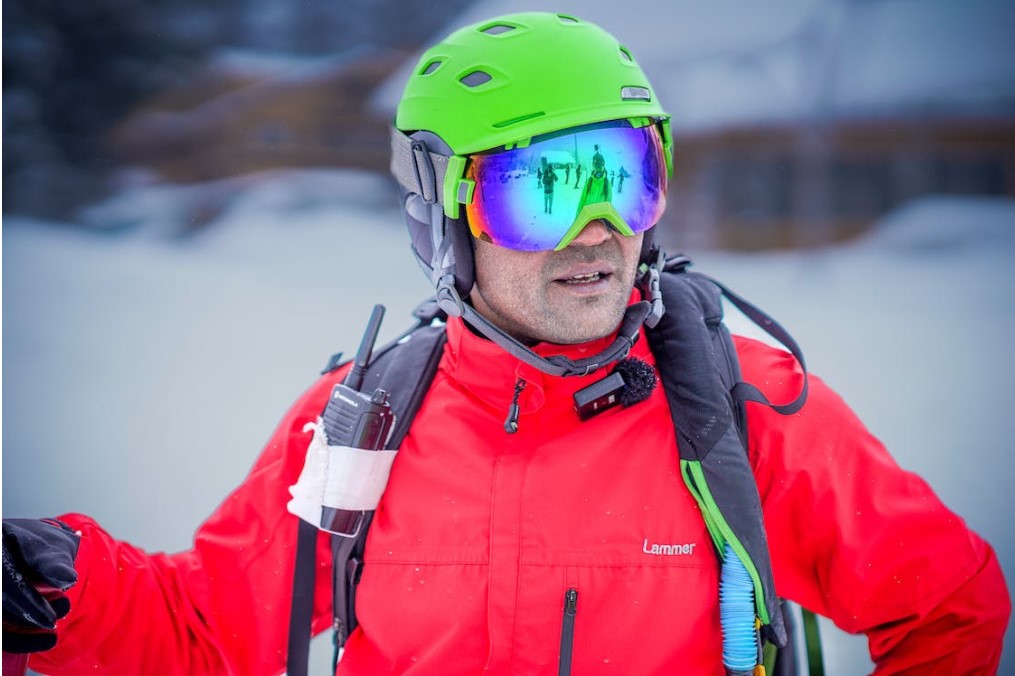 Walkie talkies are a great communicative tools in regions with low cellular connectivity walkie talkies are a great communicative tools in regions with low cellular connectivity