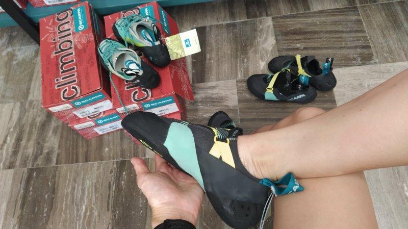 Best Rock Climbing Shoes for Every Climber - black climbing shoes_og