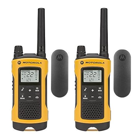 MOTOROLA Talkabout T402 Rechargeable Two-Way Radios