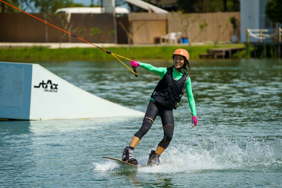 Try out wakeboarding as a one of the fun new outdoor activities in Singapore